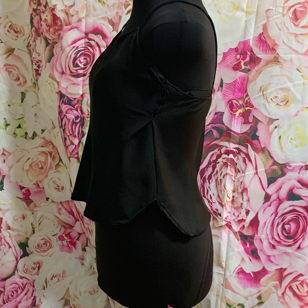 Elegant Black Camisole Top - Picture 6 of 8